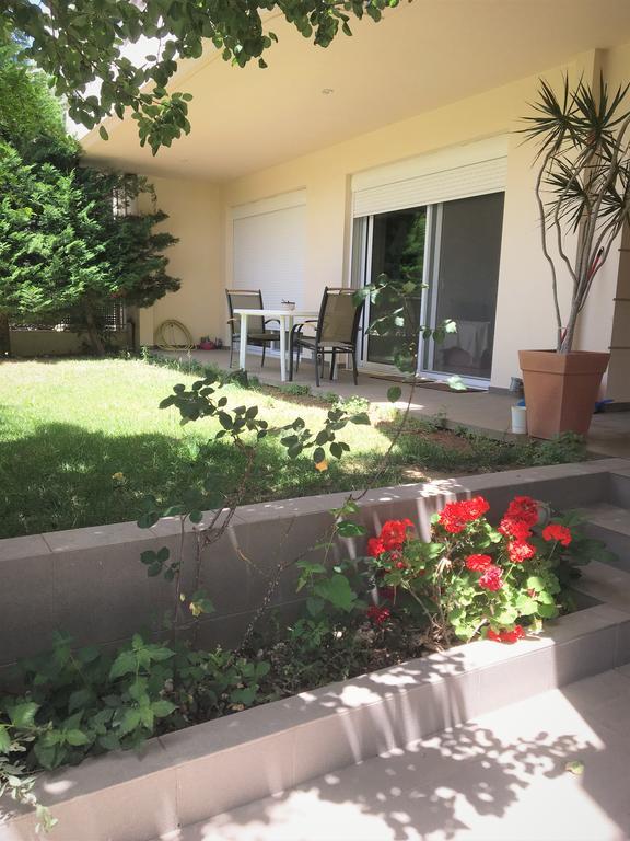 Rose Garden Apartment Kalamata Exterior photo