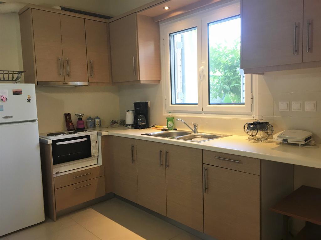 Rose Garden Apartment Kalamata Exterior photo